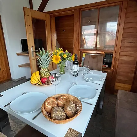 Strandhaus Wiek 公寓